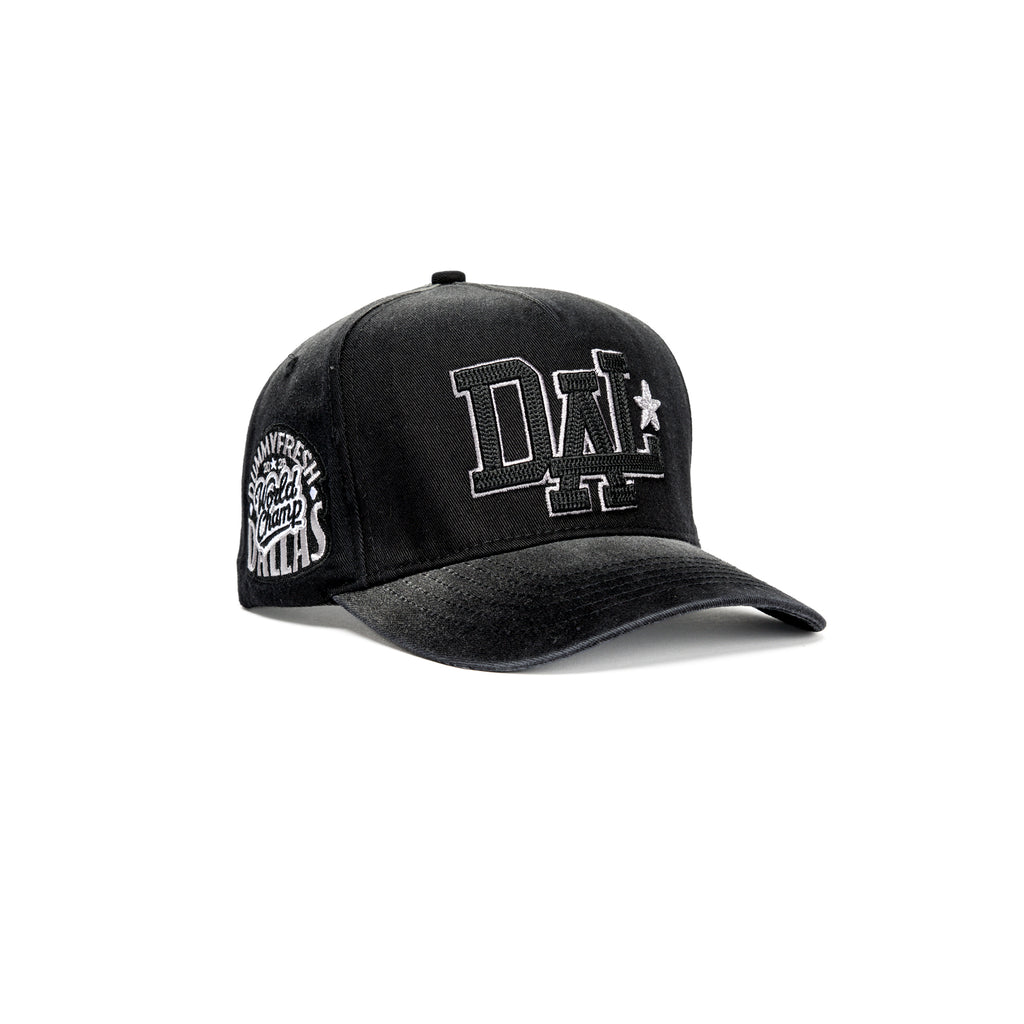 DAL GRADIENT BLACK WASH