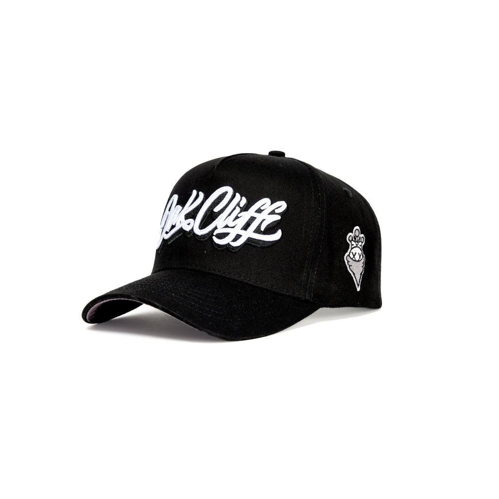 OAK CLIFF CO BLACK & WHITE